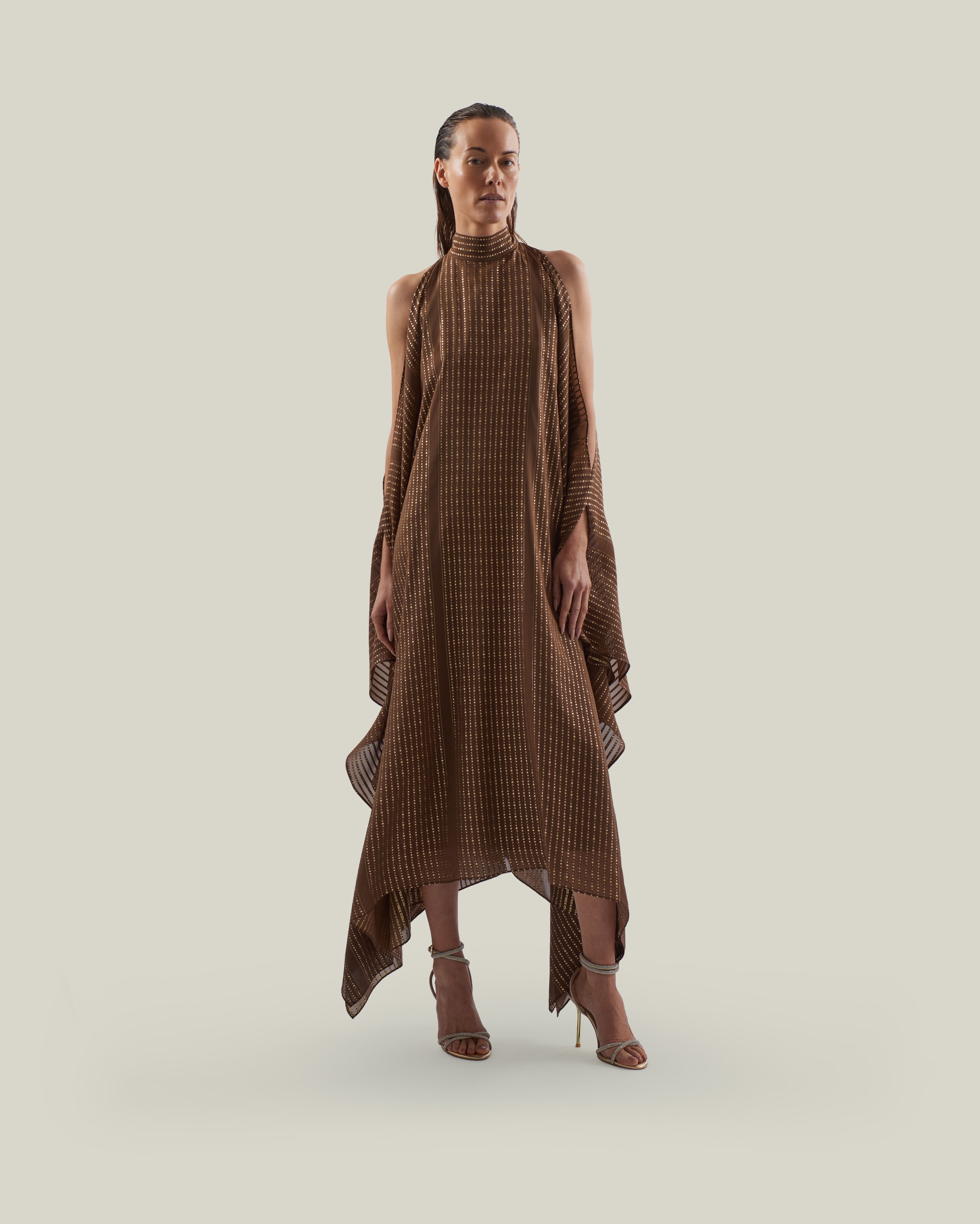 Agadez Kaftan in Fume - Chiffon fil coupè high neck cold shoulders ankle-lenght kaftan