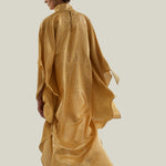 Denver Sunrise Kaftan in Antique Gold - Tree-dimensional lurex fil coupè high-neck asymmetrical short kaftan