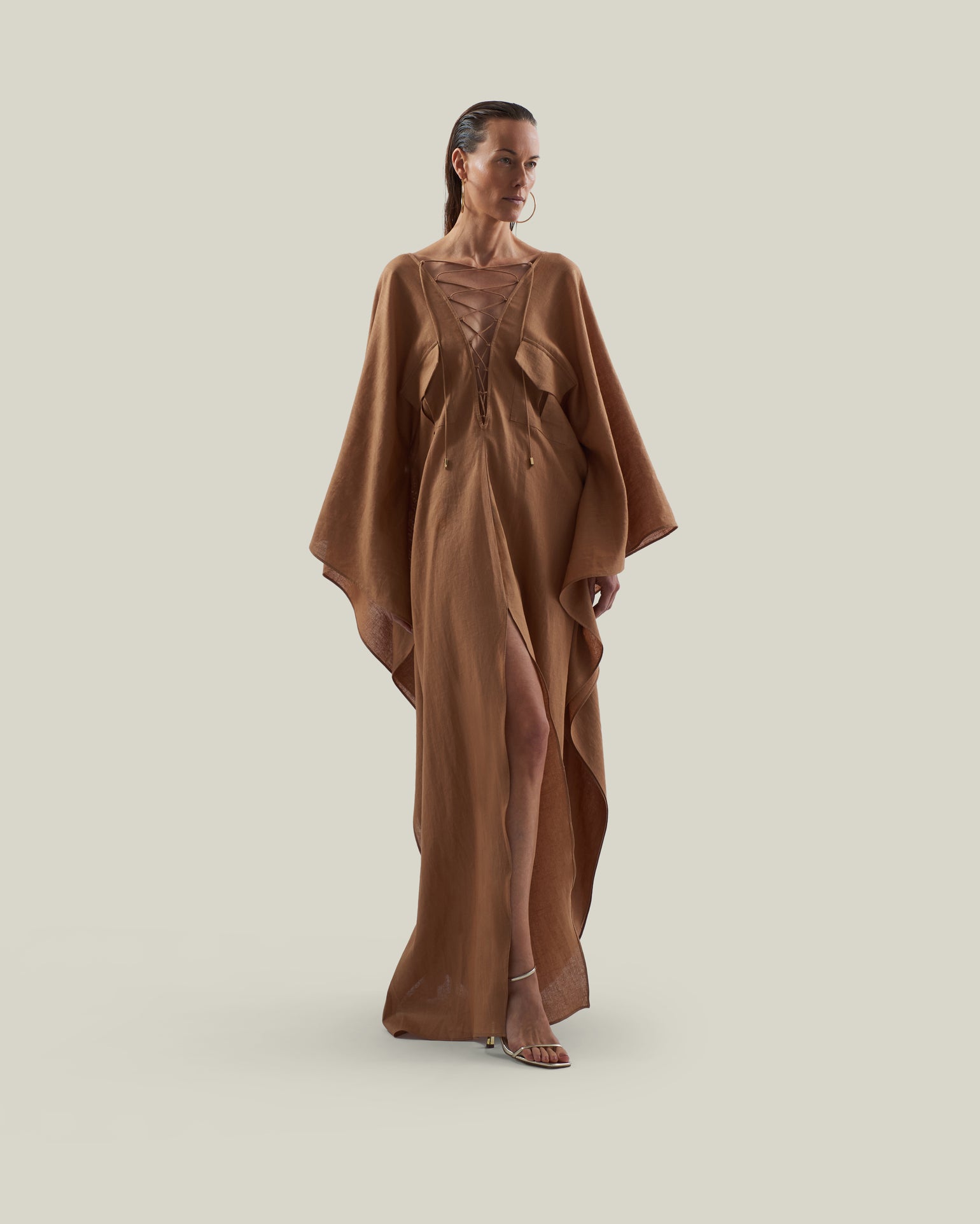 Taller Marmo | Mojave Linen Kaftan in Camel | Female