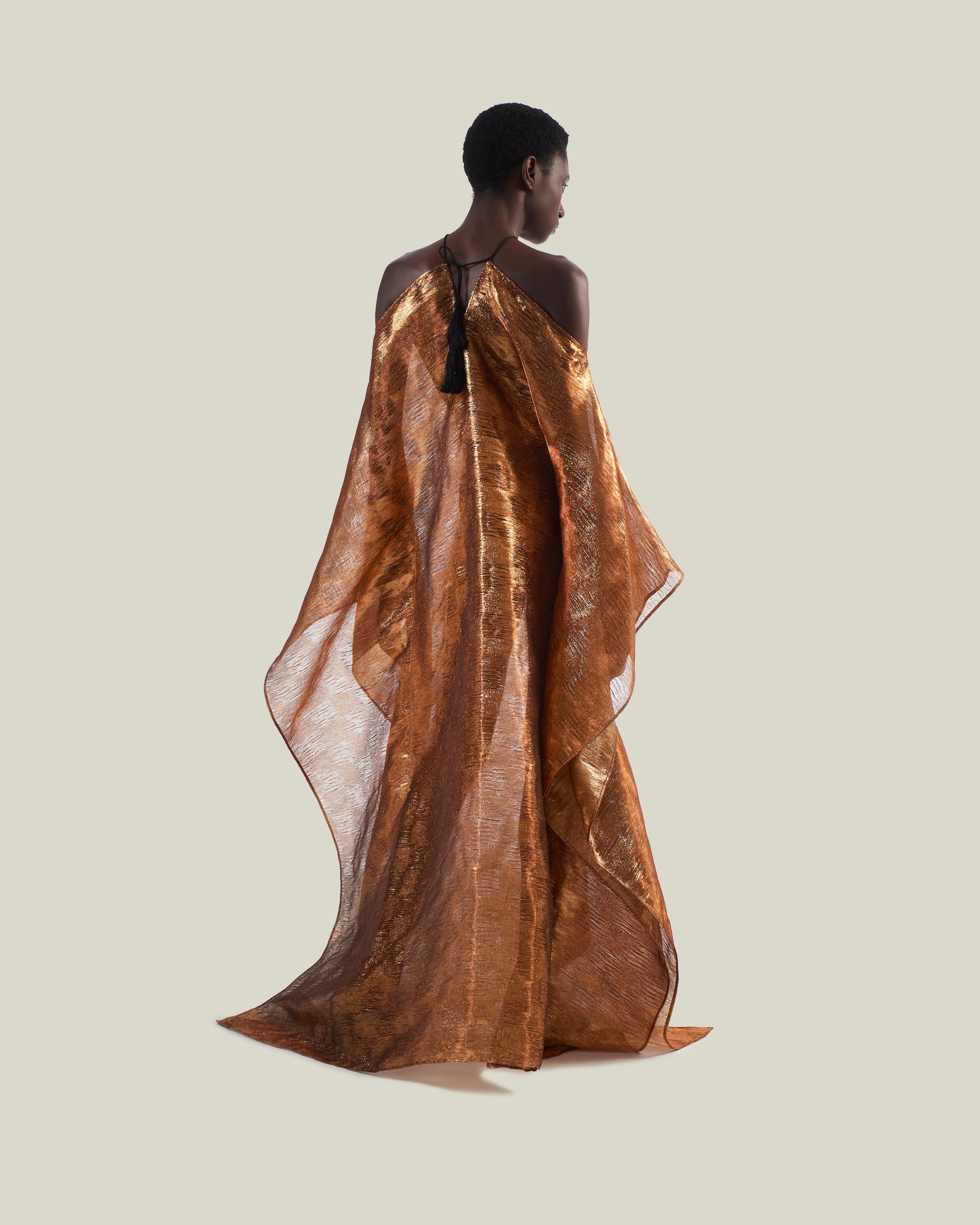Sheer – Taller Marmo Boutique